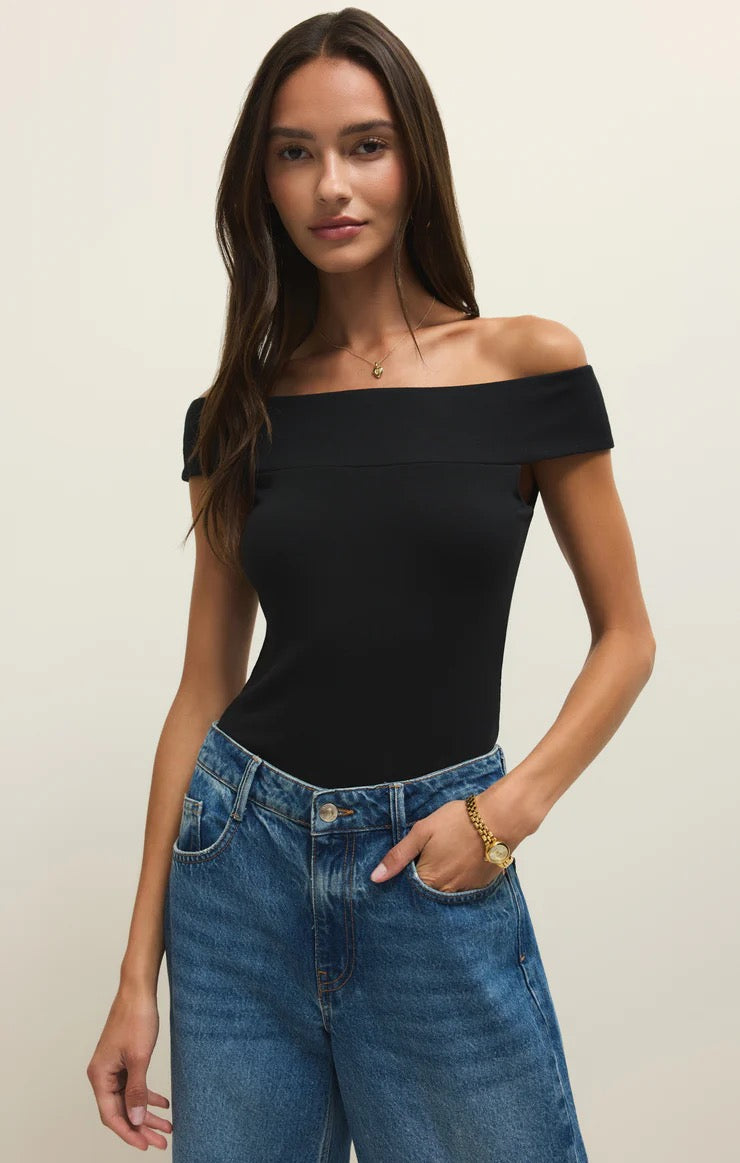 SECOND SKIN OFF SHOULDER TOP