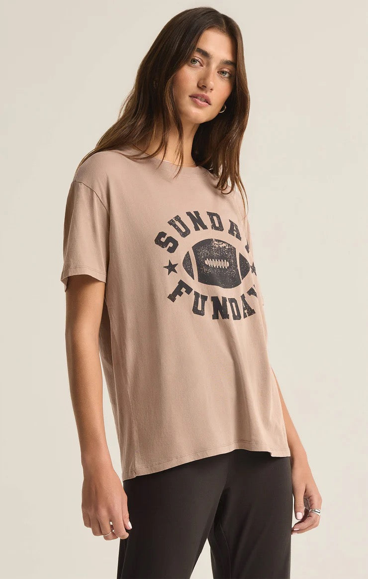 SUNDAY FUNDAY BOYFRIEND TEE