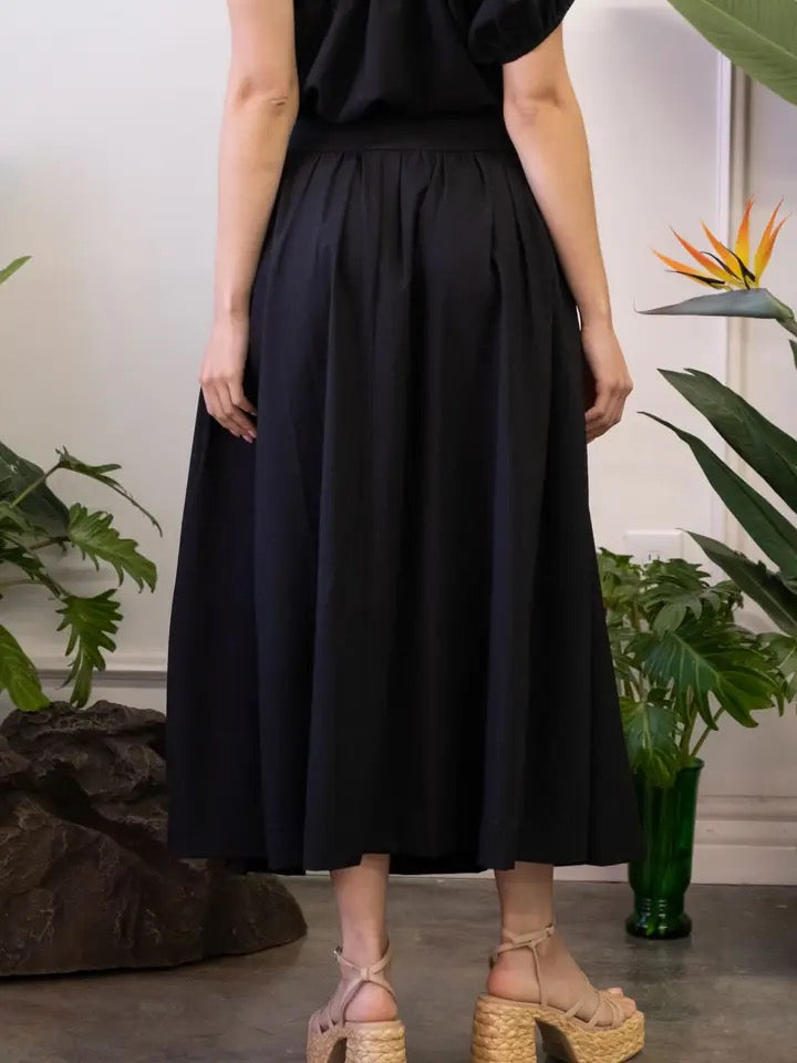 Wideband Solid Midi Skirt